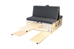 Campingbox CampBoks® Lite 2.0 mit ausgezogenem Tisch und zwei Sitzbänken.
